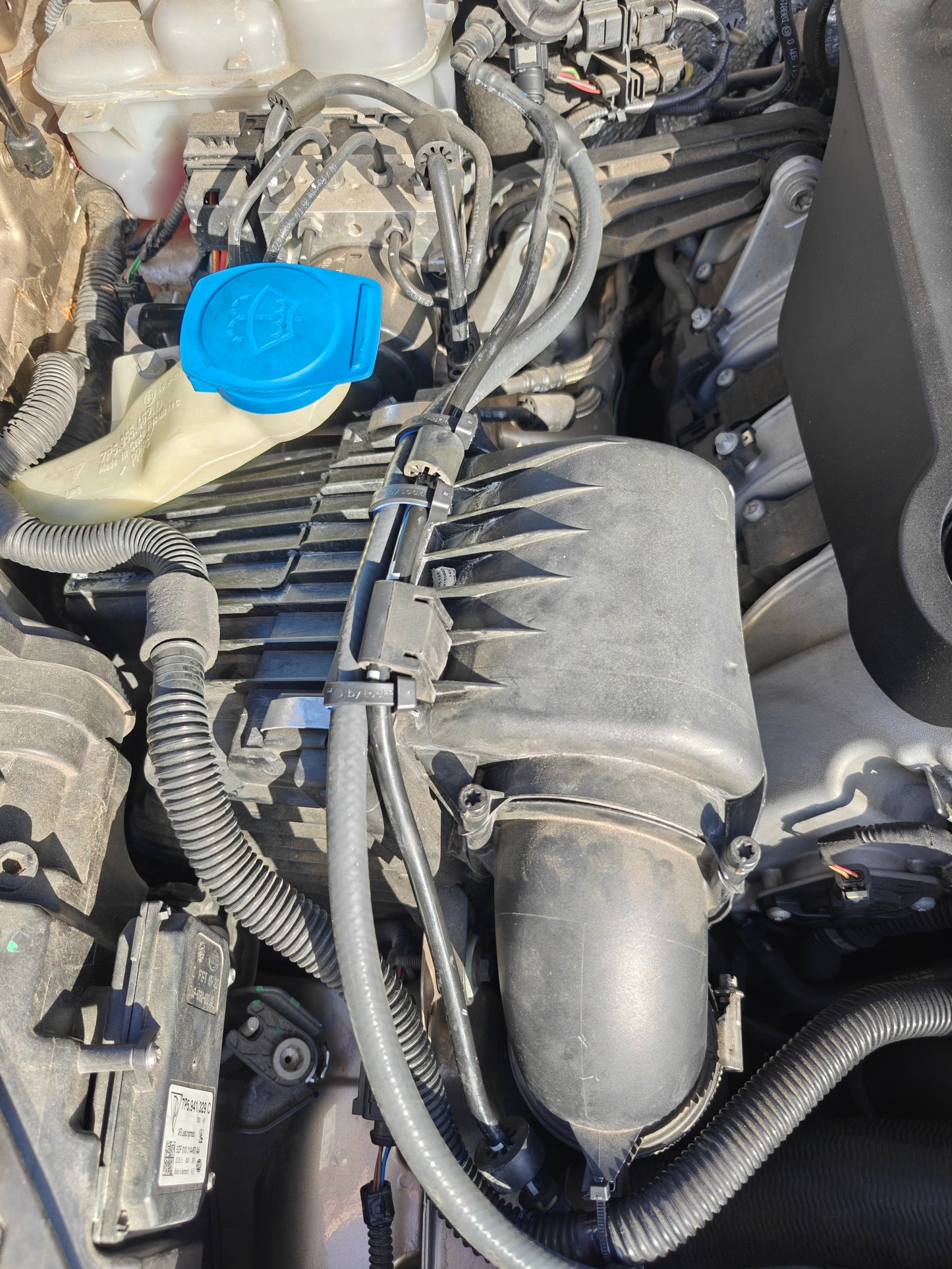 RADHAUS 958 Cayenne Coolant Vent Line Bypass Kit (2015-2018 3.6 V6 CAYENNE S / CAYENNE GTS)