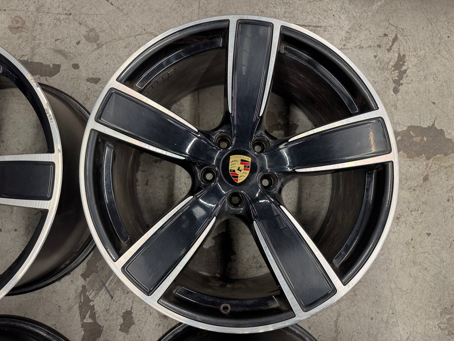 OEM Porsche Cayenne Coupe 9Y0 9Y3 22” Sport Classic Wheels Rims