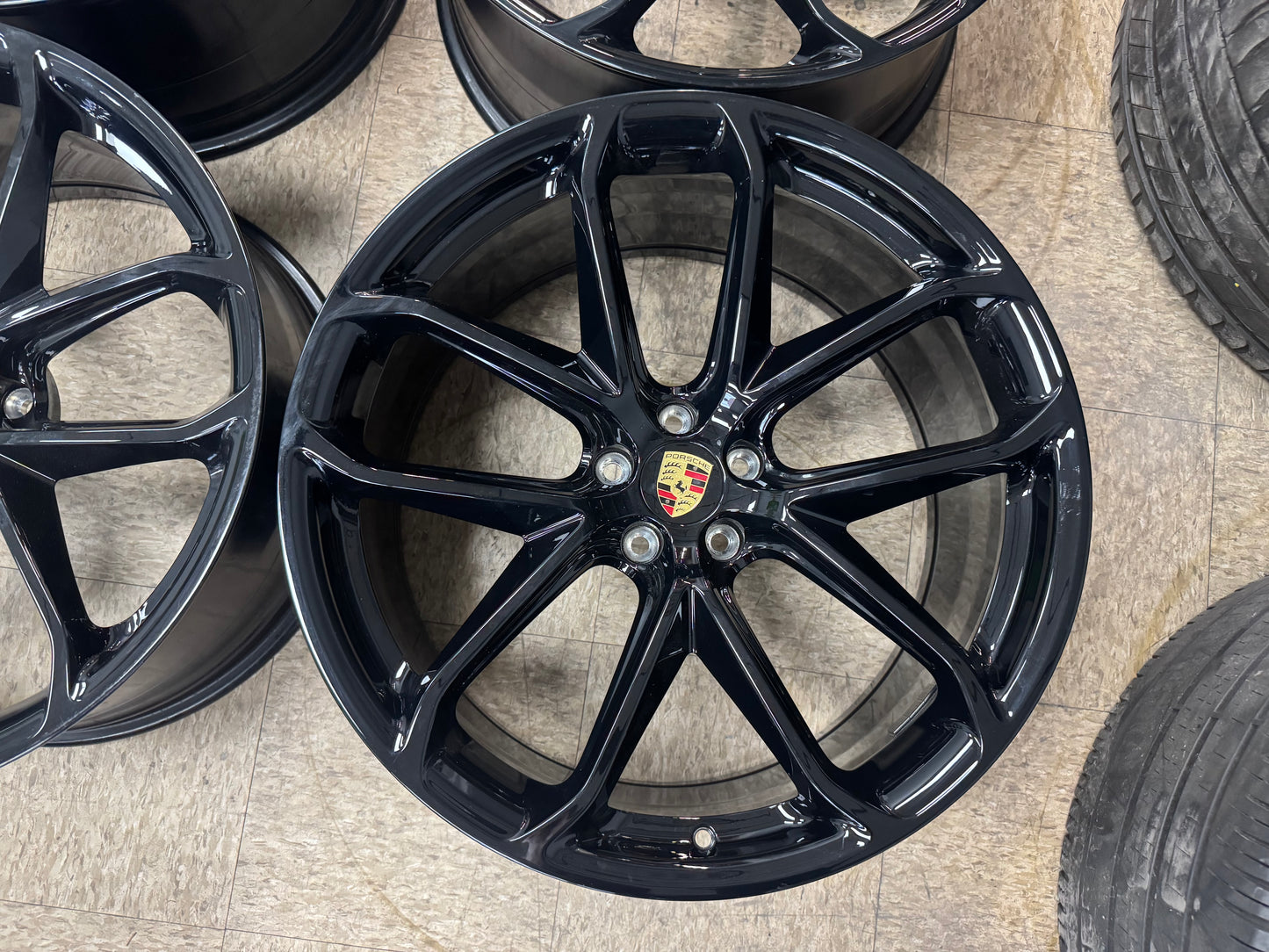 OEM FORGED 21" Porsche Macan GT Design Wheels: Gloss Black, Tire Options